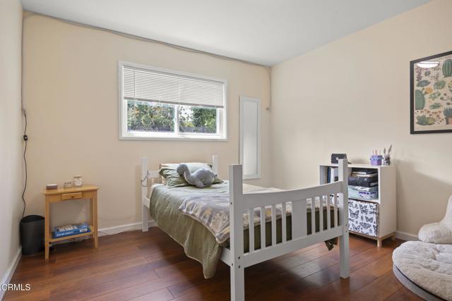 709 Walker Avenue, Camarillo CA: https://media.crmls.org/mediaz/2c4fd0d2-e5a3-43be-a8f9-107fffbc1cdd.jpg