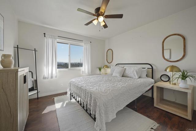 575 Otay Lakes Rd, Chula Vista CA: https://media.crmls.org/mediaz/2c4ffc08-0daf-4bc4-84e8-227ffe8610e2.jpg