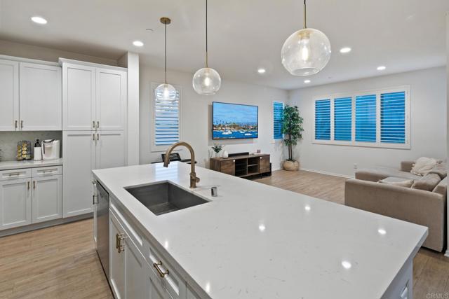 Detail Gallery Image 1 of 1 For 1255 via Candelas, Oceanside,  CA 92056 - 3 Beds | 2/1 Baths