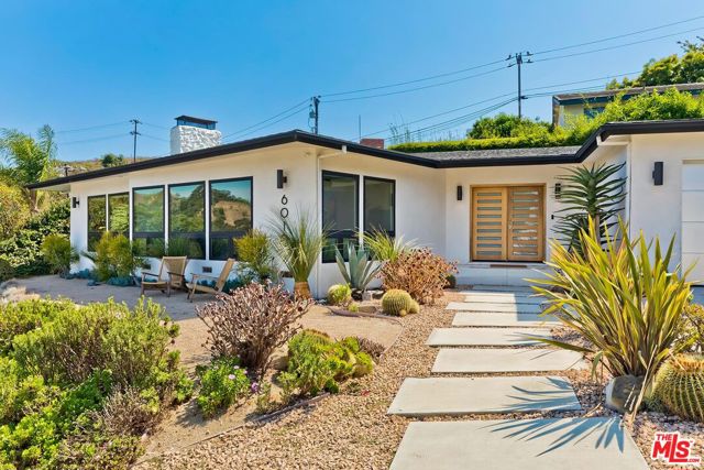 6010 Wright Terrace photo 4
