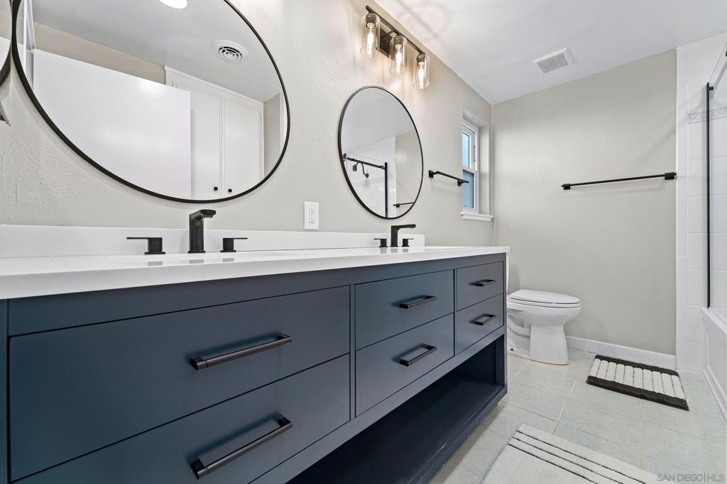 MLS #250040893SD image #17