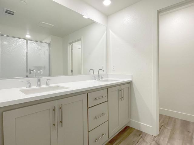 9600 Seawind Way, Newark CA: https://media.crmls.org/mediaz/2c52cc66-cc65-4c1f-bbd6-12e1898b86cb.jpg