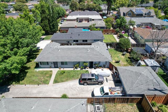 934 7th Avenue, Redwood City CA: https://media.crmls.org/mediaz/2c531788-829a-4270-8e61-c1e965f709fd.jpg