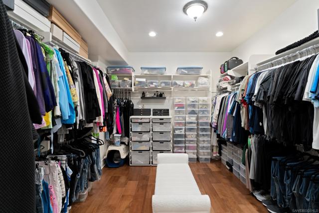 1045 Van Nuys St., San Diego CA: https://media.crmls.org/mediaz/2c545cc2-ee13-426c-b064-896011189106.jpg