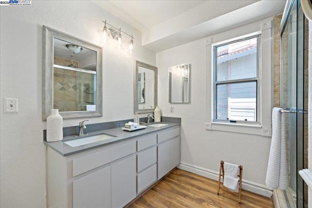 1218 Locust Dr, Vallejo CA: https://media.crmls.org/mediaz/2c54af33-6eb2-492d-848d-d666f2b43a9e.jpg
