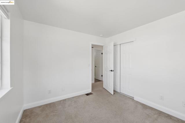 204 Pebblecreek Ct, Martinez CA: https://media.crmls.org/mediaz/2c54fb72-0438-4653-a37d-8aacc0c47473.jpg