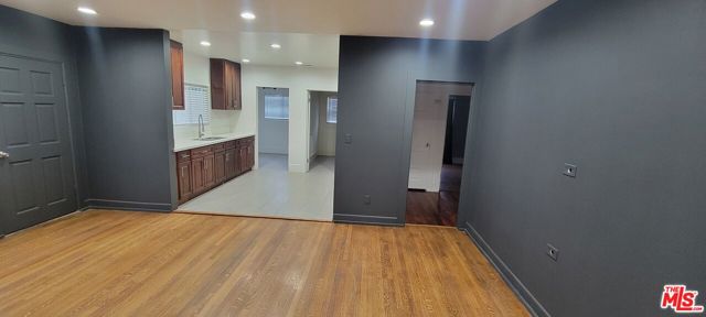 1493 W 47th Street, Los Angeles CA: https://media.crmls.org/mediaz/2c551efd-0c50-4568-b91f-f4973b9e8e28.jpg