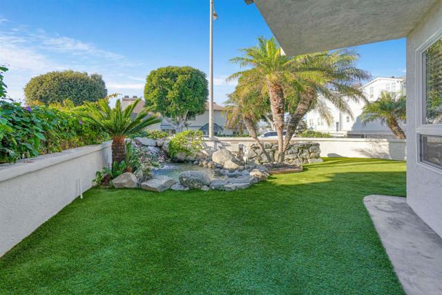 Detail Gallery Image 7 of 44 For 2438 Ocean St, Carlsbad,  CA 92008 - 3 Beds | 2/1 Baths