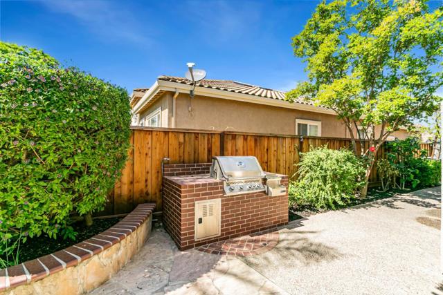 18345 Serra Avenida, Morgan Hill CA: https://media.crmls.org/mediaz/2c563f09-319d-4098-9362-491c60767b11.jpg