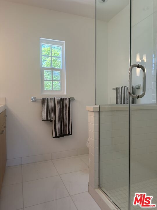 8818 Rangely Avenue, West Hollywood CA: https://media.crmls.org/mediaz/2c56be8a-ff08-47ae-b776-e9f9cf549d41.jpg
