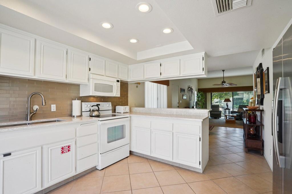 MLS #219135546DA image #12