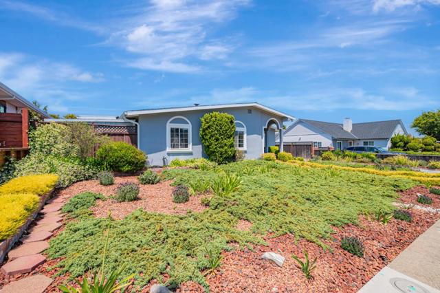 828 Hawthorne Way, Millbrae CA: https://media.crmls.org/mediaz/2c585a06-fb68-4221-a72c-10246936f3d6.jpg