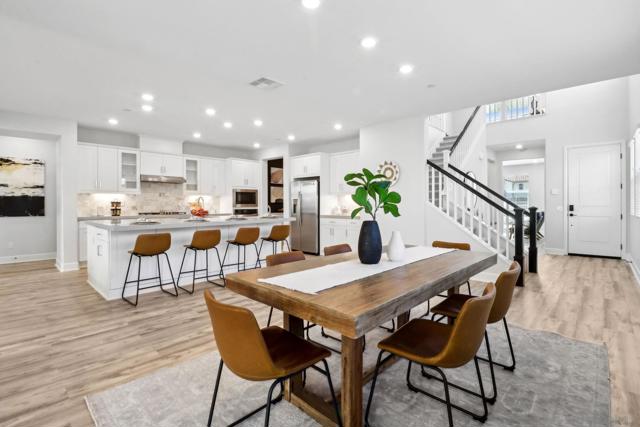 941 Lindbergh Dr, San Marcos CA: https://media.crmls.org/mediaz/2c59df81-1269-4c44-8c34-9f7c72c57a91.jpg