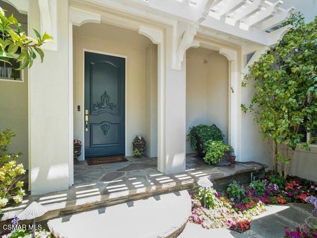 5455 Via Olas, Newbury Park CA: https://media.crmls.org/mediaz/2c5aa1fd-299c-4be3-8583-ebe29a71d702.jpg