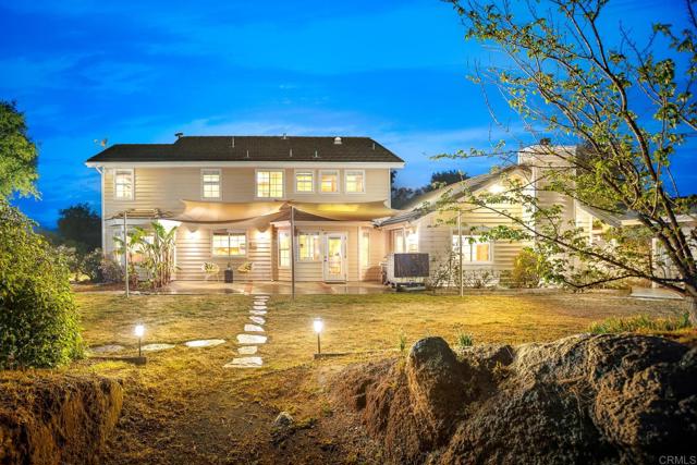 Detail Gallery Image 3 of 42 For 15519 Villa Sierra, Valley Center,  CA 92082 - 4 Beds | 3 Baths