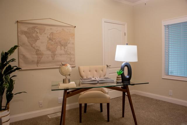 3461 Don Arturo Drive, Carlsbad CA: https://media.crmls.org/mediaz/2c5b0769-6572-433e-a8b4-8914bf72e629.jpg