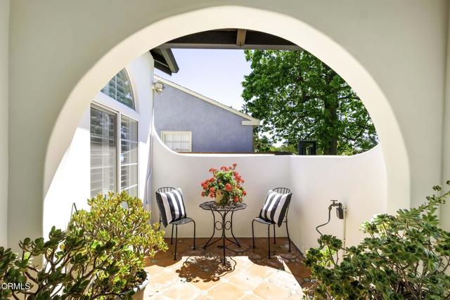 1779 Morada Place, Altadena CA: https://media.crmls.org/mediaz/2c5b556b-b72c-46d7-b2b3-8671231ba726.jpg