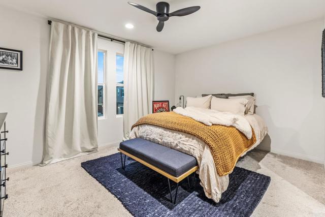 Detail Gallery Image 16 of 20 For 506 Willowmore St, Vista,  CA 92081 - 3 Beds | 2 Baths