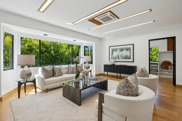 33 Highland Avenue, Burlingame CA: https://media.crmls.org/mediaz/2c5c0ca9-0e39-4295-9775-5f5b388d4725.jpg