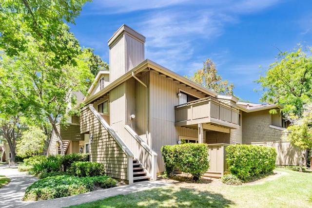 5703 Makati Circle, San Jose CA: https://media.crmls.org/mediaz/2c5ca557-fcc8-4adf-a3ca-365c3bb9f409.jpg