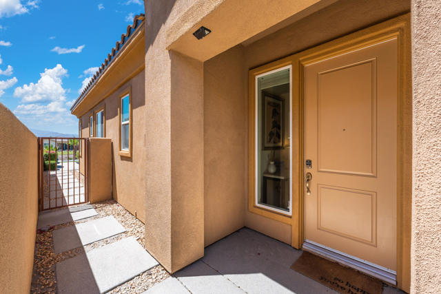 67437 S Chimayo Drive, Cathedral City CA: https://media.crmls.org/mediaz/2c5d3ca8-4daa-4c65-978f-254056235265.jpg