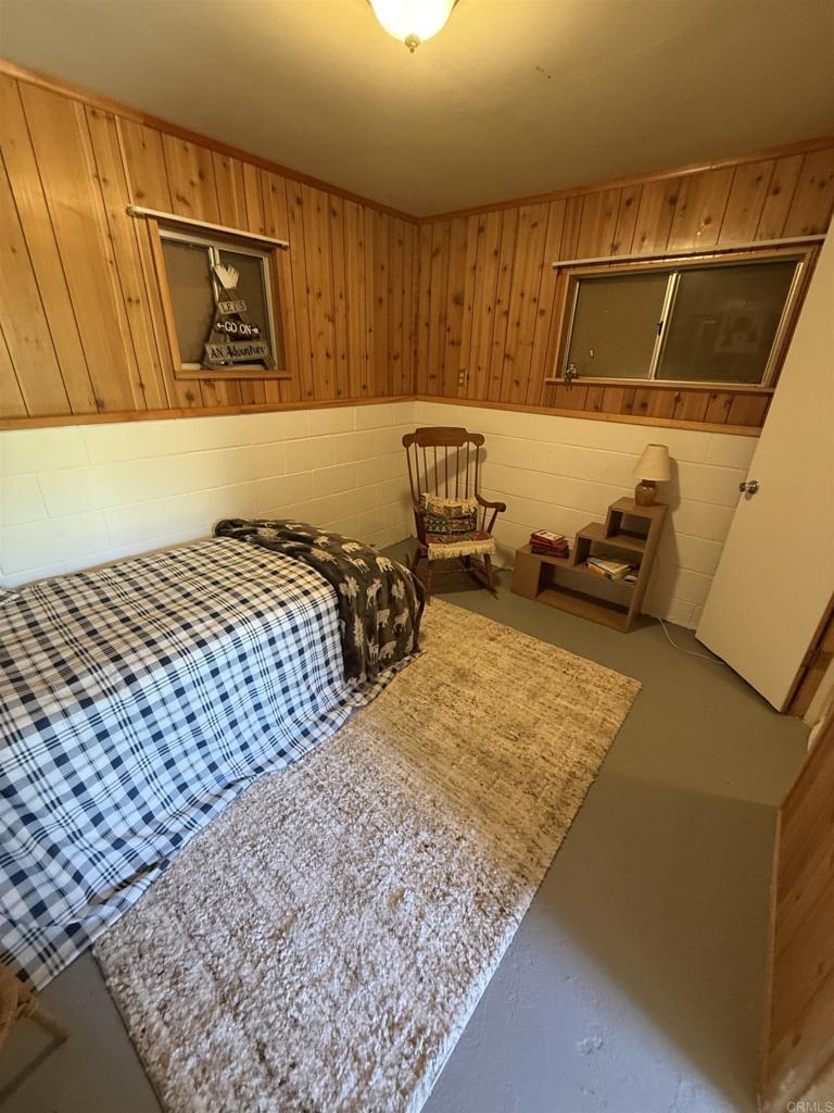 https://media.crmls.org/mediaz/2c5d5082-10c6-4cf1-aae5-e1f61b2f1cab.jpg?preset=X-Large