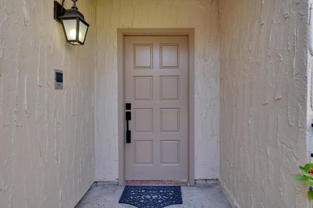 135 Calle Larga, Los Gatos CA: https://media.crmls.org/mediaz/2c5e24d7-0c91-43e7-a94c-61ca6db7de25.jpg