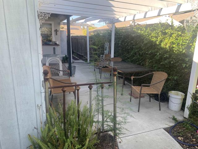 Detail Gallery Image 45 of 58 For 1637 Oak Hill, Escondido,  CA 92027 - 3 Beds | 2 Baths