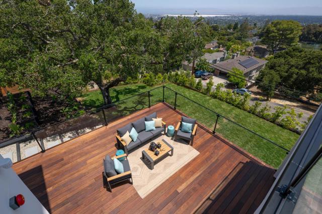 3964 Jefferson Avenue, Redwood City CA: https://media.crmls.org/mediaz/2c602759-3be3-4c6c-ae1a-828e94724a09.jpg