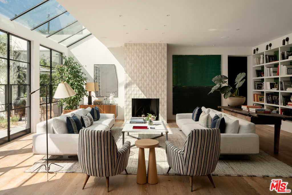 MLS #25602681 image #6