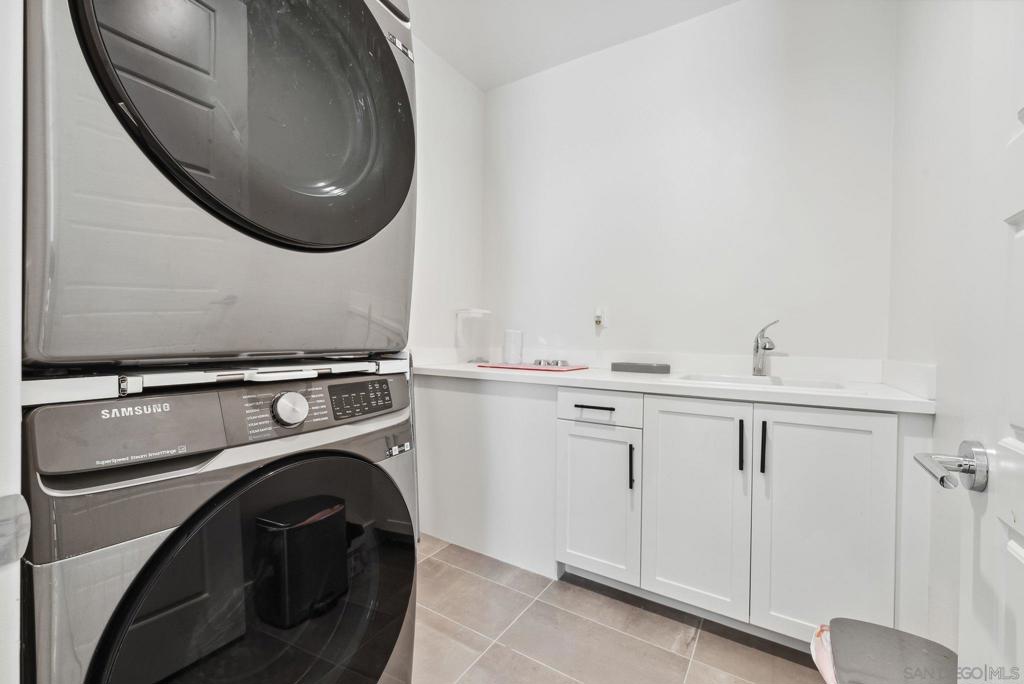 MLS #250035606SD img 31