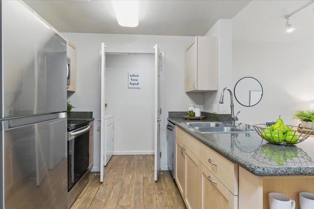 1550 Technology Drive, San Jose CA: https://media.crmls.org/mediaz/2c62ac59-60df-448e-8b85-96ebf9ff53c4.jpg