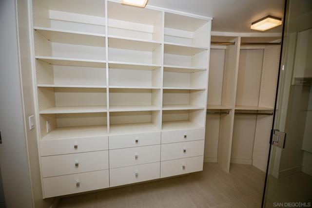 Image 35 of 38 For 4767 Ocean Blvd  712