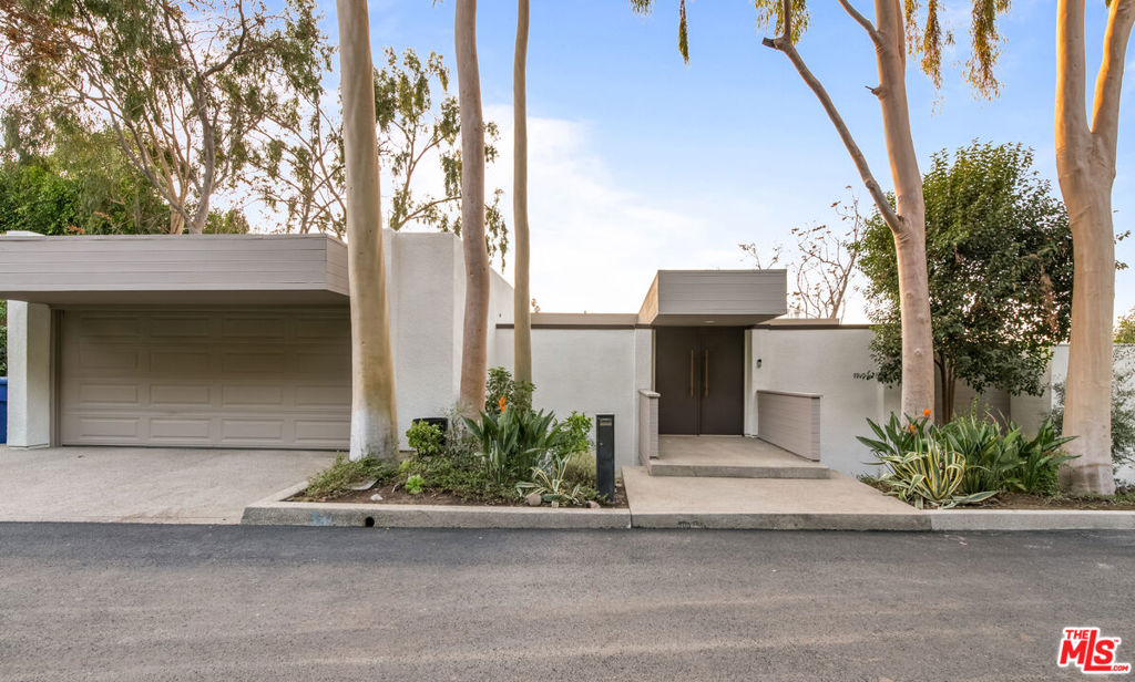 13547 Contour DriveSherman Oaks img 4