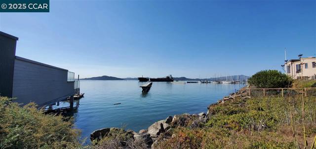 1460 Sandpiper Spit, Richmond CA: https://media.crmls.org/mediaz/2c63fb6b-f67a-4da5-a187-50cb3c77ad93.jpg