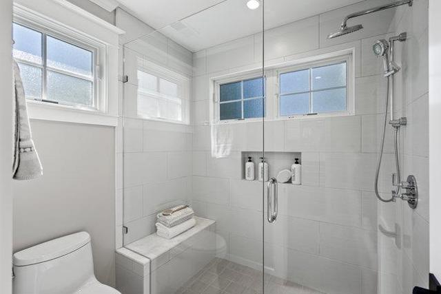 Image 31 of 41 For 146 Belvedere Avenue