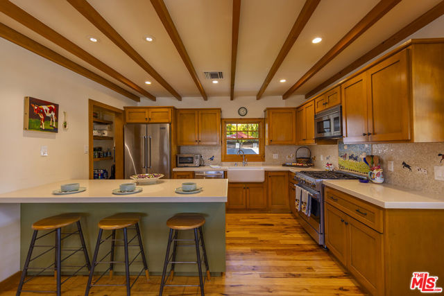 29433 Highway 33 Highway, Maricopa CA: https://media.crmls.org/mediaz/2c654c8f-a7ad-4de1-9672-296345655a9e.jpg
