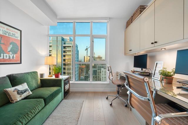 1205 Pacific Hwy, San Diego CA: https://media.crmls.org/mediaz/2c6577b5-113d-4d0e-a1d3-70847ec74bba.jpg