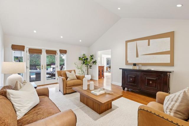 Image 7 of 72 For 210 Vista Del Monte