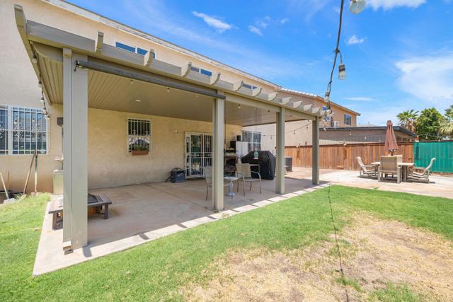 48596 Charlton Peak Street, Coachella CA: https://media.crmls.org/mediaz/2c65e89c-fa1a-4ffd-9261-37dc71221ca6.jpg