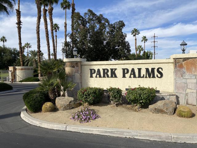 130 Willow Lake Drive, Palm Desert, CA 92260