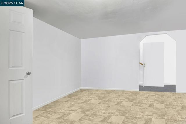 2014 109Th Ave, Oakland CA: https://media.crmls.org/mediaz/2c670dfe-b6ff-4bc1-b54a-0f4d60558356.jpg