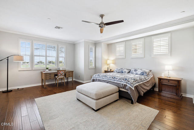 4111 Adriatic Street, Oxnard CA: https://media.crmls.org/mediaz/2c6749de-c6c0-4145-bb81-2a848f9f4867.jpg
