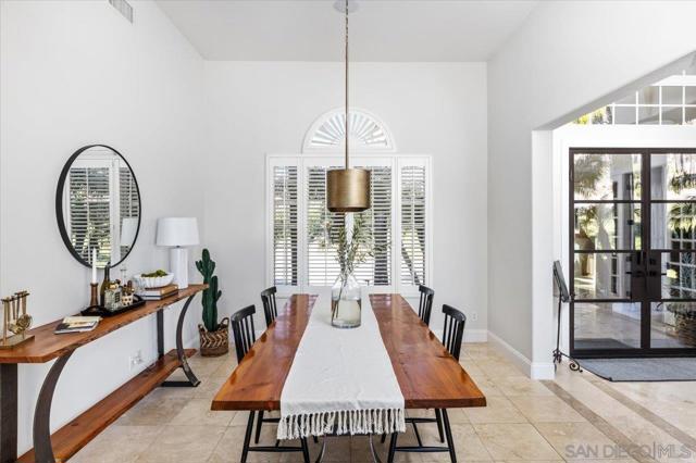 Image 23 of 75 For 2814 Paseo Del Sol