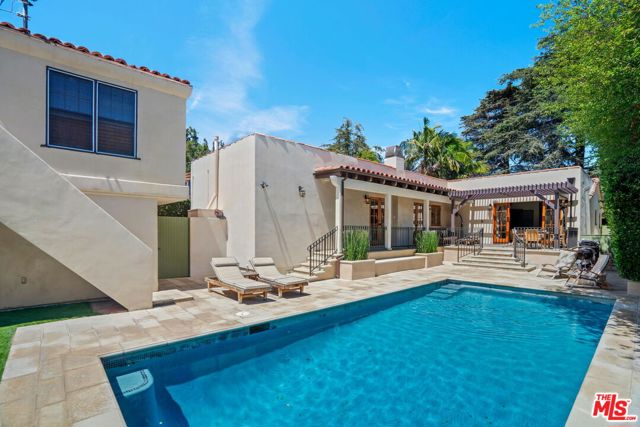 214 15th Street photo 1