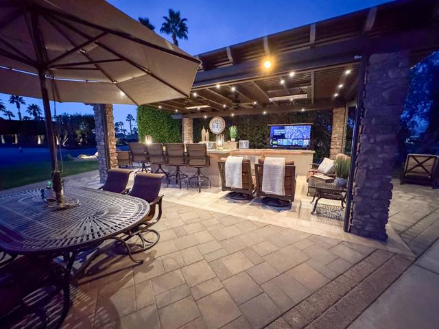 80394 Avenue 48, Indio CA: https://media.crmls.org/mediaz/2c6979e7-1bca-4fc8-be34-f82a06f3b696.jpg