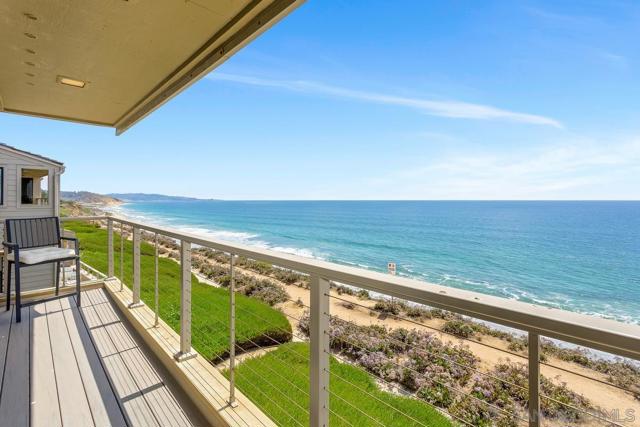 270 Surfview Ct, Del Mar CA: https://media.crmls.org/mediaz/2c6a3802-59ce-4ae0-b4f5-327d47ff66c9.jpg