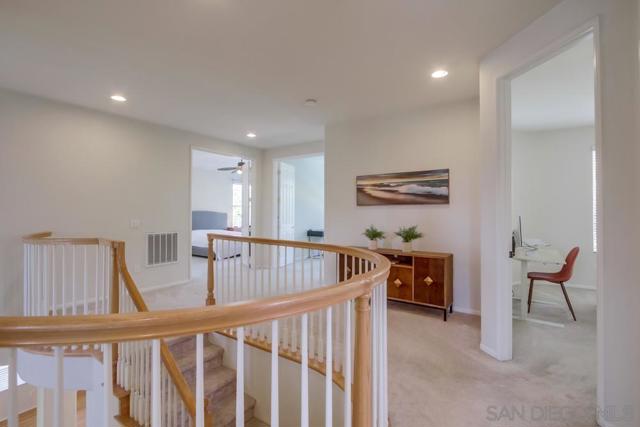 11523 Sun Ray Ct, San Diego CA: https://media.crmls.org/mediaz/2c6b03d1-b646-4cc7-9af8-b404b20ea056.jpg