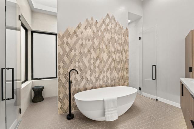 90 Crescent Drive, Palo Alto CA: https://media.crmls.org/mediaz/2c6b9736-f440-4214-832f-5995419d6fae.jpg