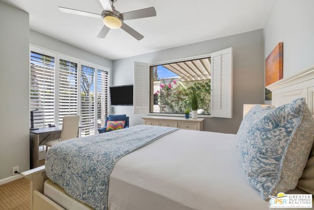 747 Inverness Drive, Rancho Mirage CA: https://media.crmls.org/mediaz/2c6c3f21-16c6-4bbd-8b0e-e973301e764b.jpg